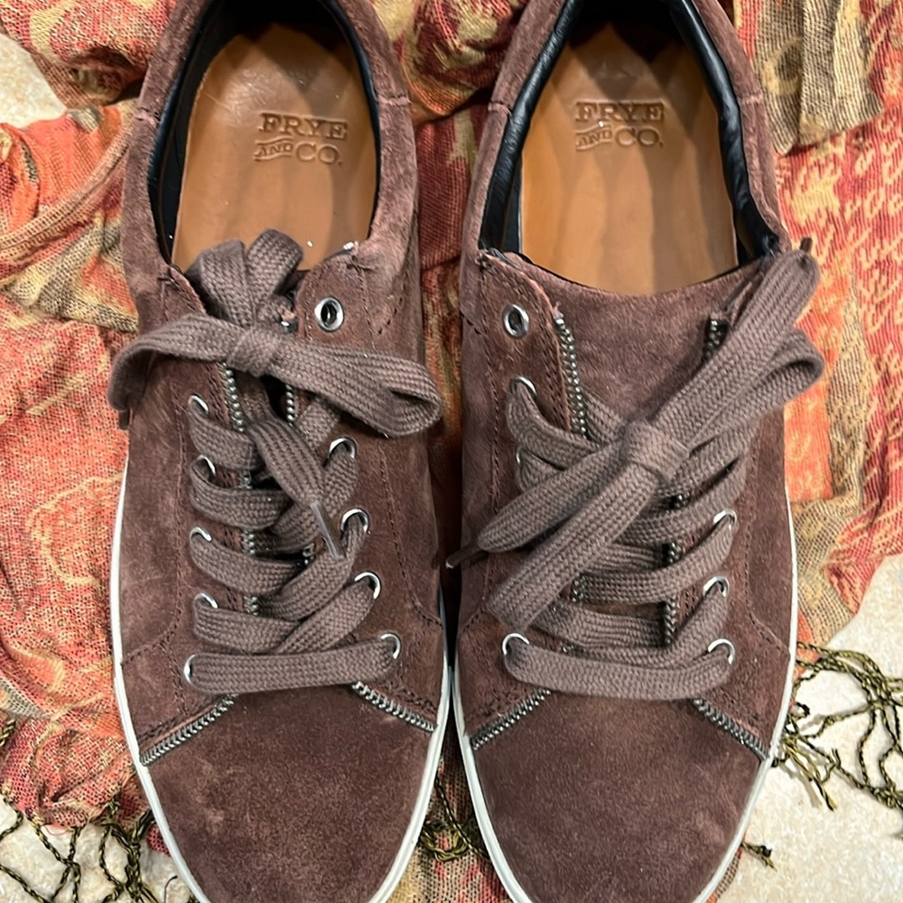 🐒 FRYE Casual Suede Shoes🐒